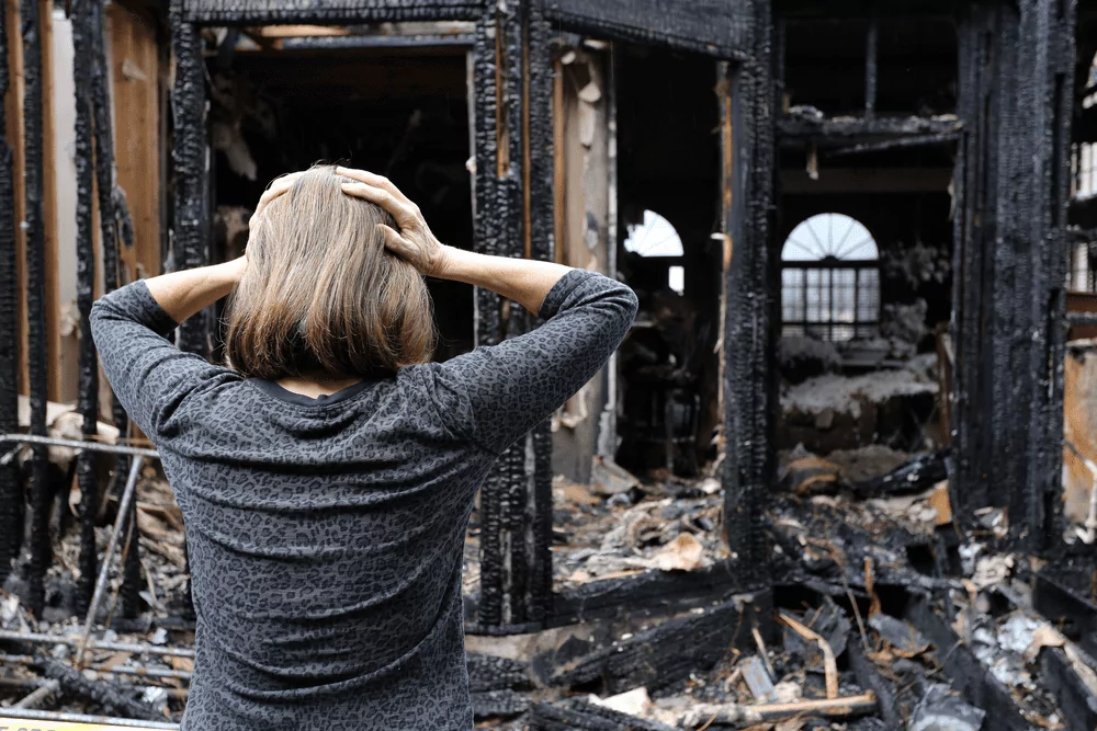 Hire-Professional-Fire-Damage-Repair-Services-in-Orlando-1.png